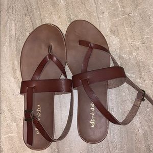 Altar’d State sandals